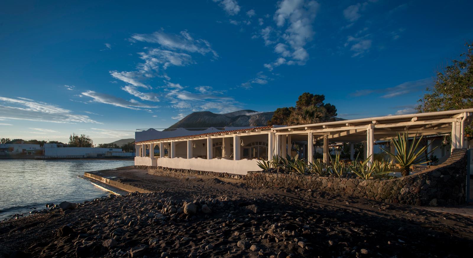 Mari Del Sud Resort Вулькано Екстер'єр фото