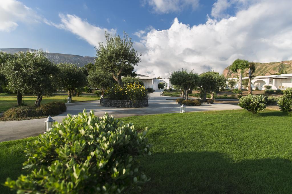 Mari Del Sud Resort Вулькано Екстер'єр фото